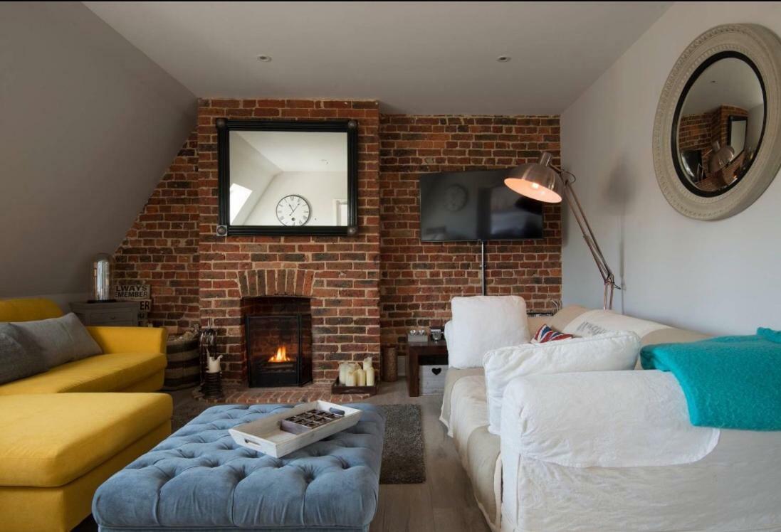 The Loft מידהרסט מראה חיצוני תמונה